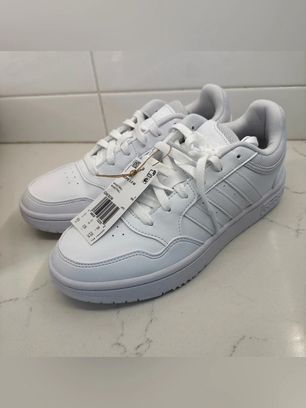 Adidas Hoops 3.0 Women’s All-White Basketball Sneakers Leather Lace Up